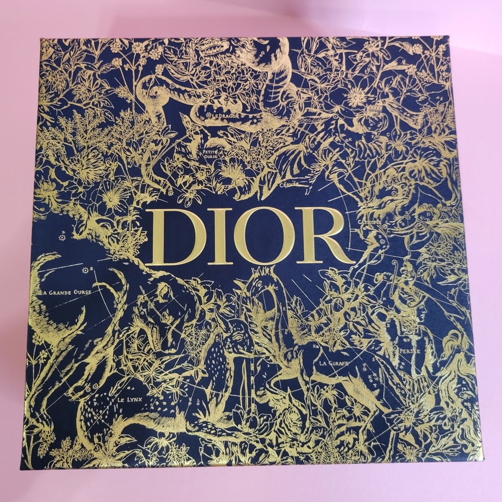 💙 Dior Limited Edition Navy Gold Gift Box